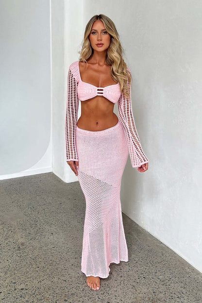 Bayla – summer charm in effortless style