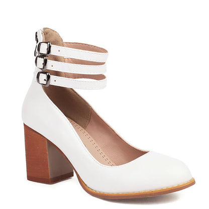 Casilda – sleek grace with a bold heel
