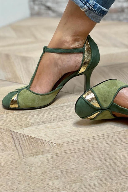 Taviana – patchwork elegance in motion