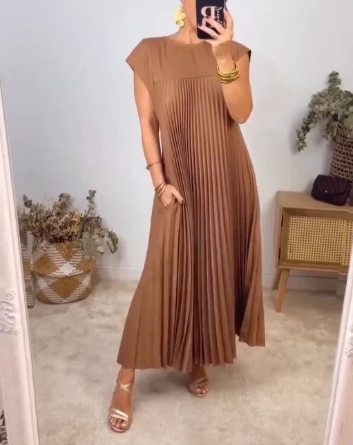Mathilda – effortless grace maxi dress