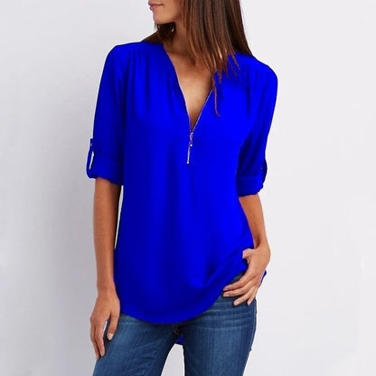 Lizzy – midnight gloss zip top