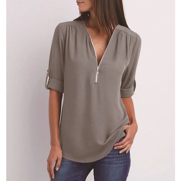 Lizzy – midnight gloss zip top