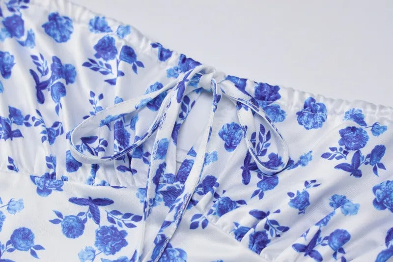 AMELIA FLORAL DRESS – TIMELESS ELEGANCE WITH FEMININE CHARM