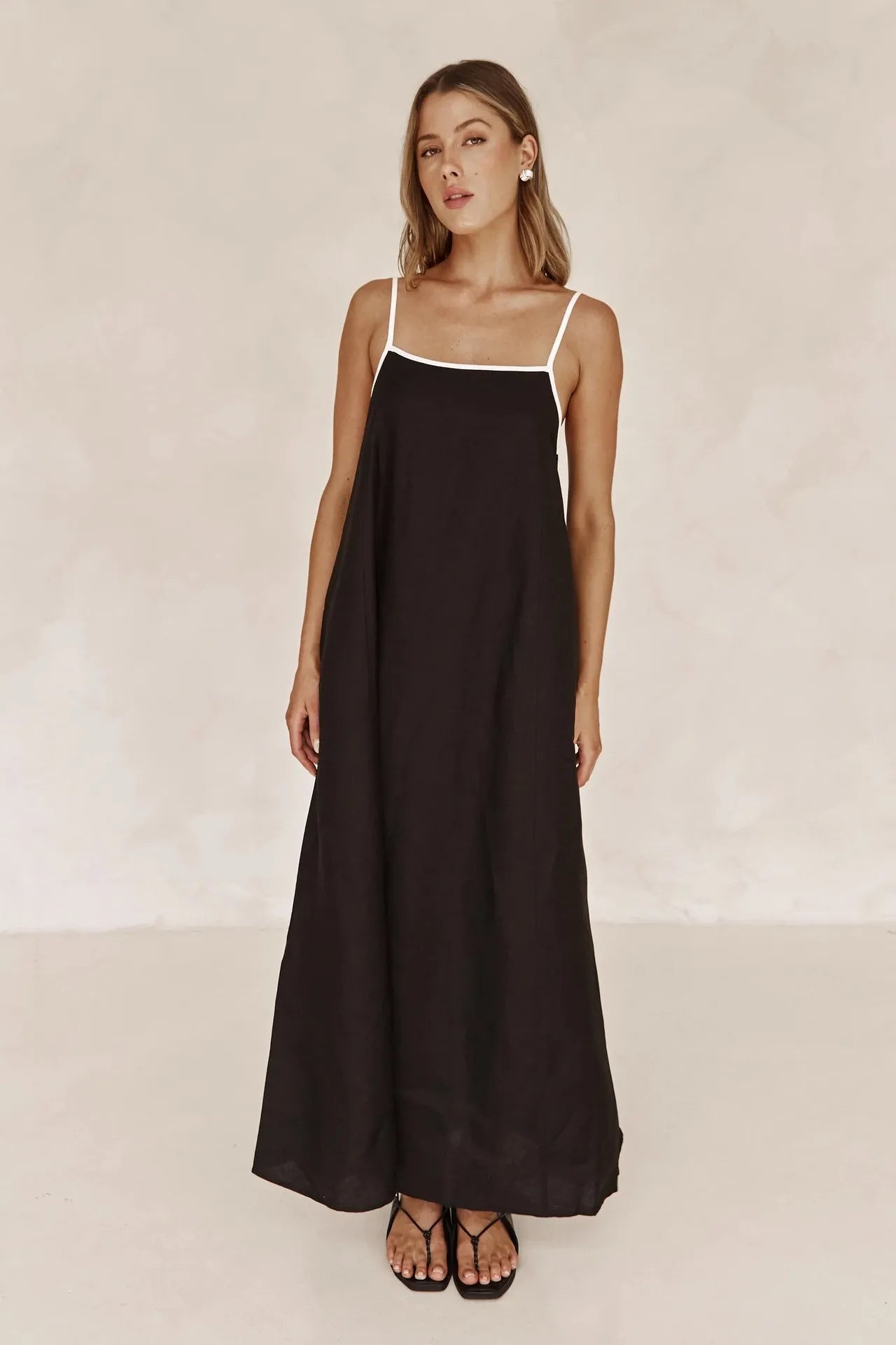 EUNICE - SLEEVELESS MAXI DRESS