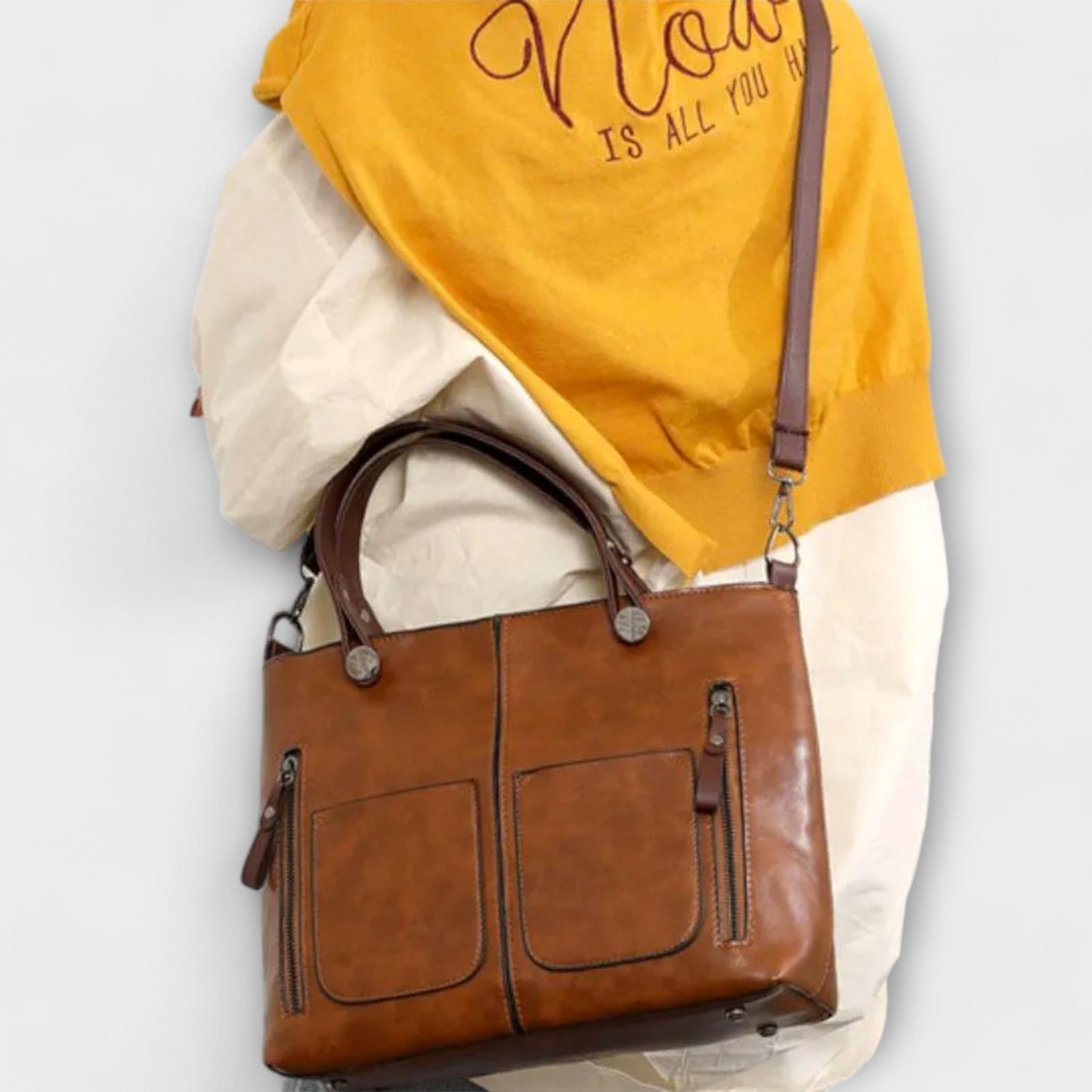 PREMIUM LEATHER HANDBAG - LUXURY & TIMELESS ELEGANCE