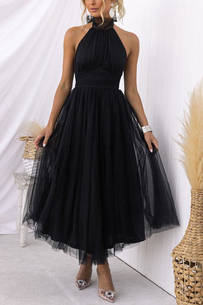 Valeria- delicate charm in layered tulle
