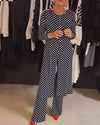 Julieta 2 Piezas – elegant polka dot look with playful split