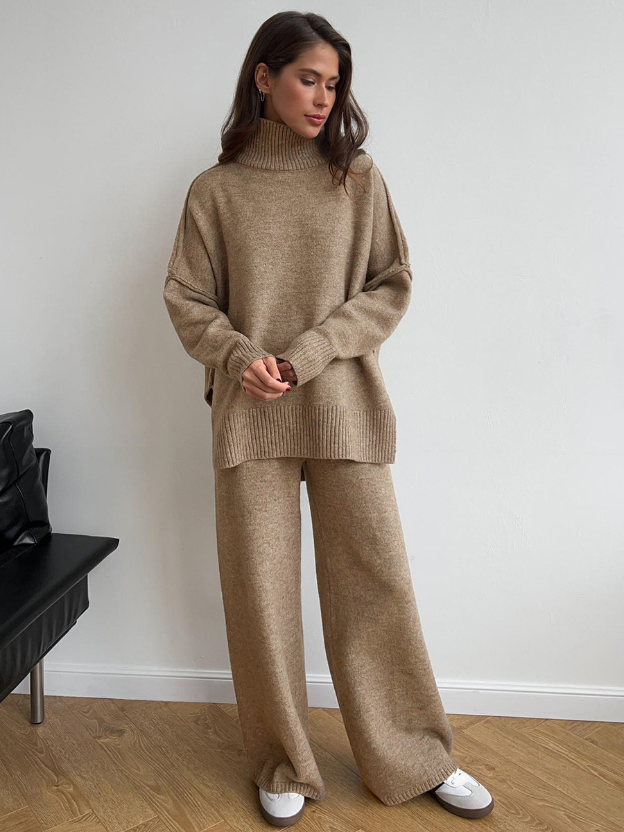 Plain Set – minimalist softness in motion