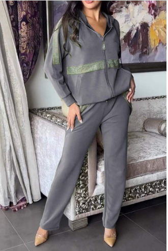 SARA - ELEGANCE AND COMFORT IN ONE UNIQUE SET