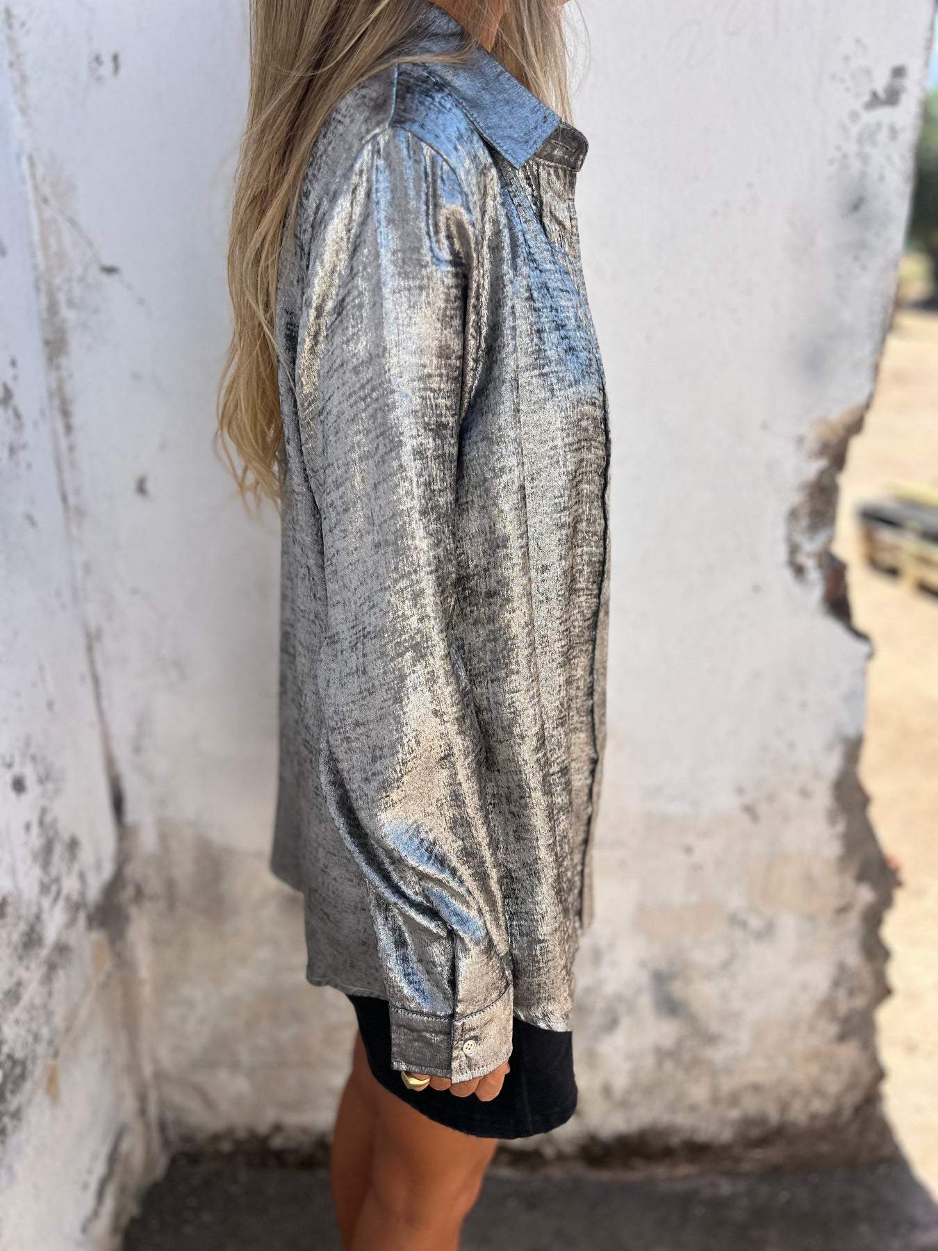 Zella – luminous touch shirt