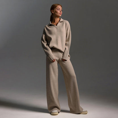 XYLA - KNITTED TRACKSUIT FOR WOMEN
