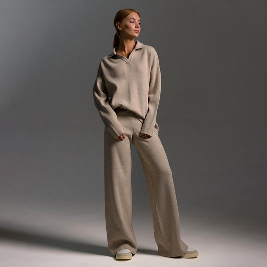 XYLA - KNITTED TRACKSUIT FOR WOMEN