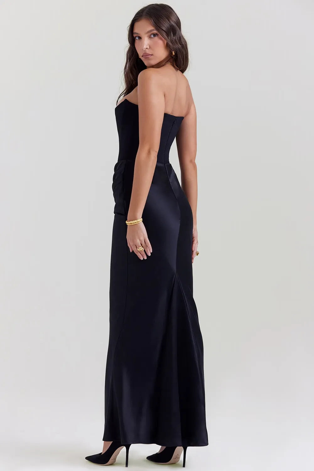 BIANCA - TIMELESS ELEGANCE