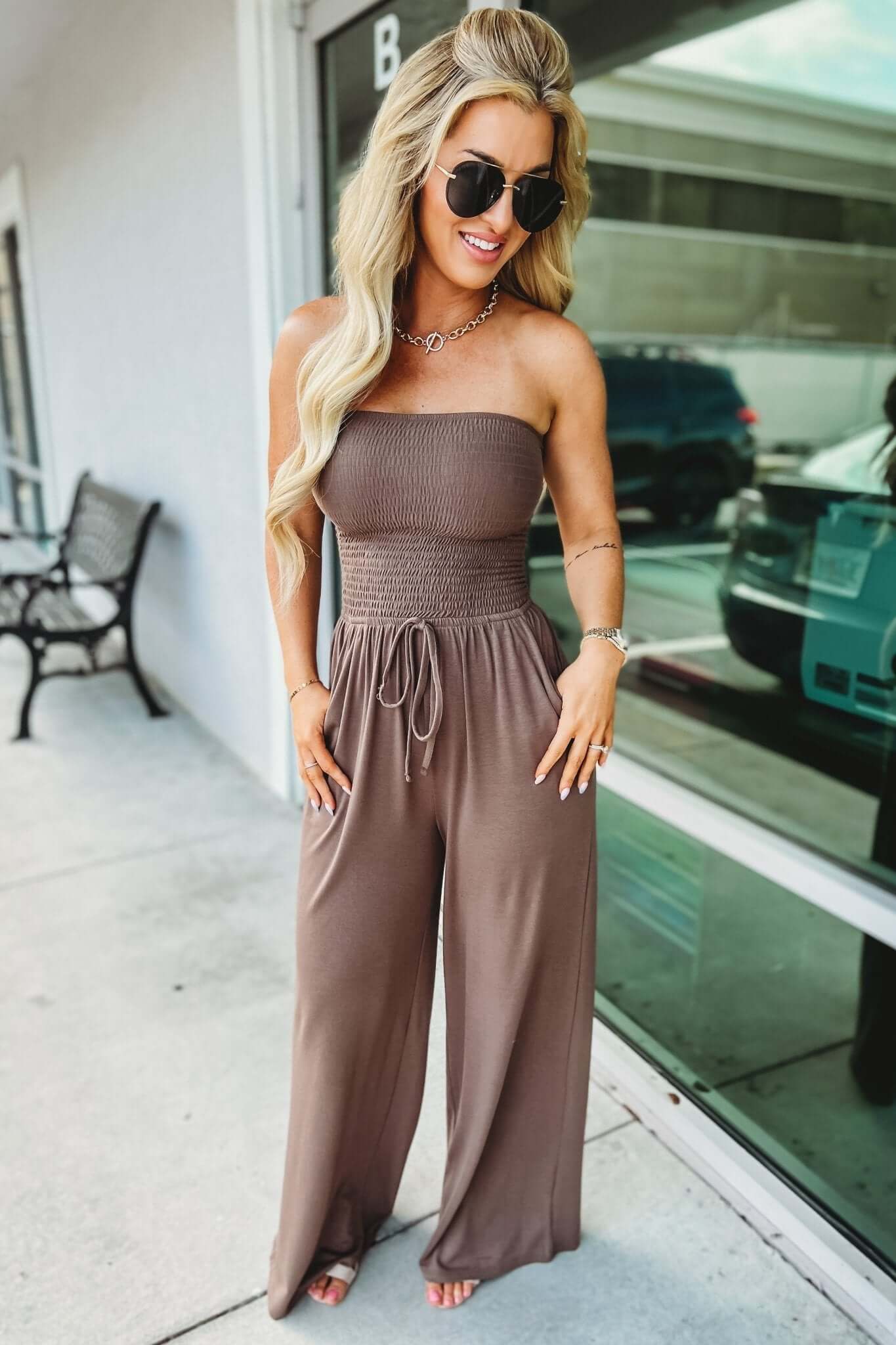 JASMIN - TRENDY OFF-SHOULDER JUMPSUIT