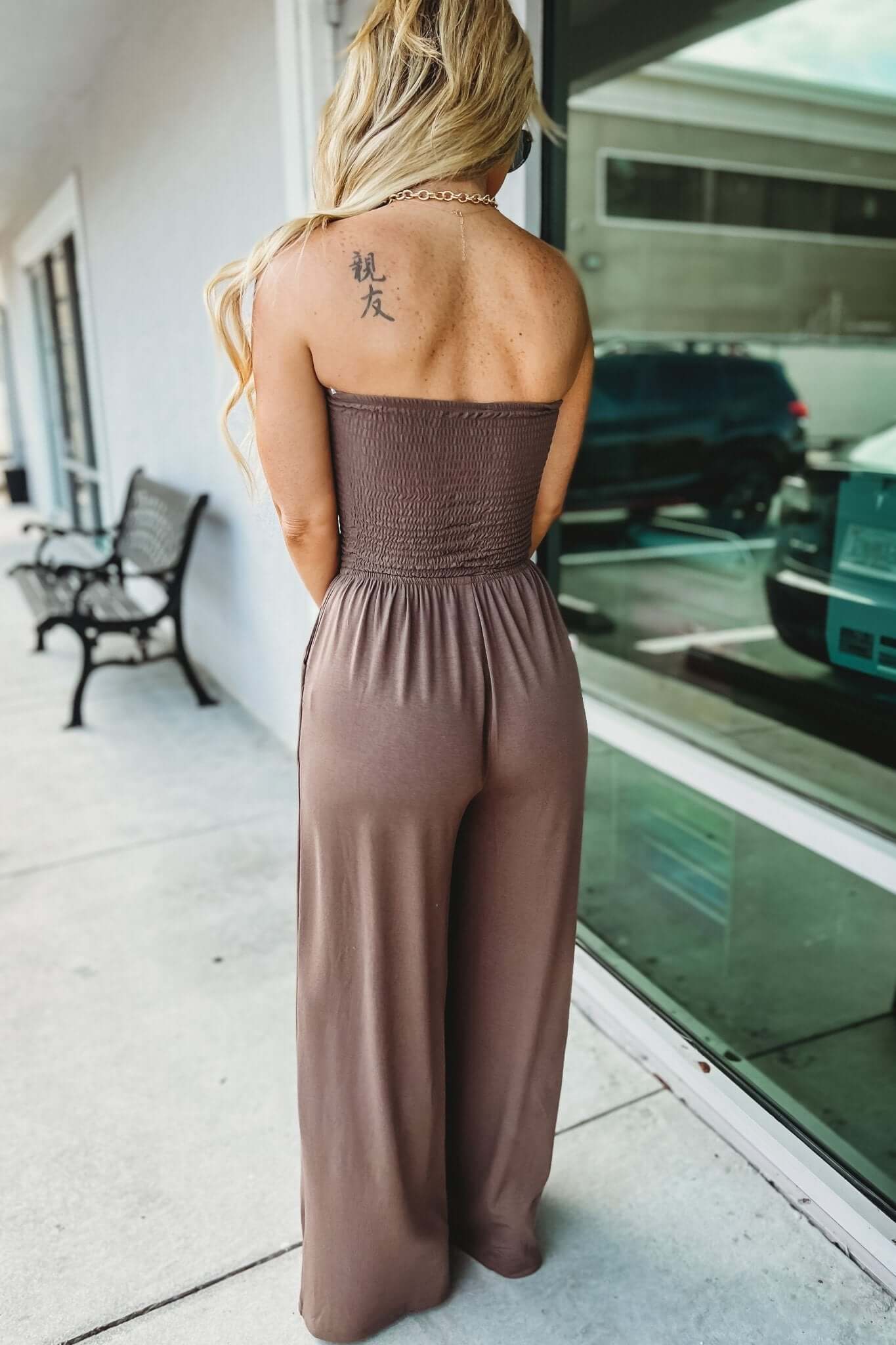 JASMIN - TRENDY OFF-SHOULDER JUMPSUIT