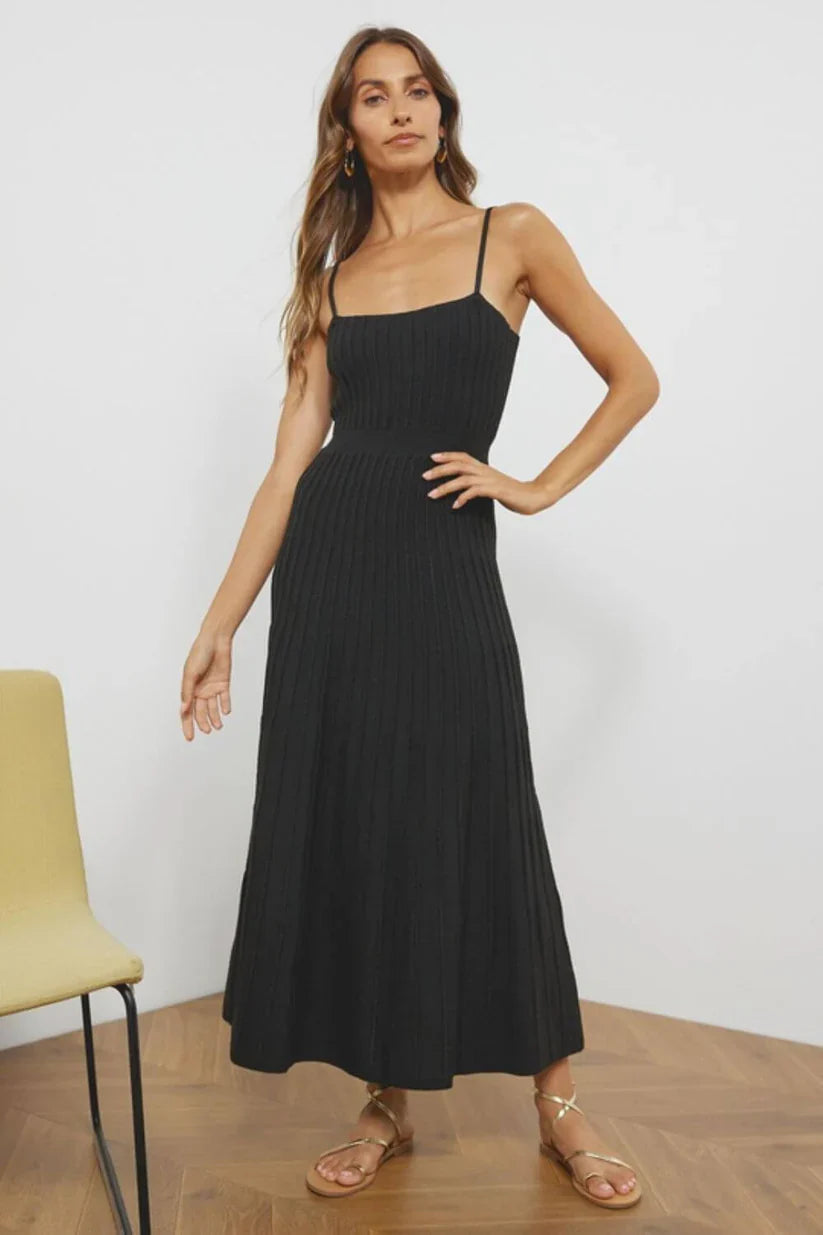 Marina – sunset hues flowing maxi dress