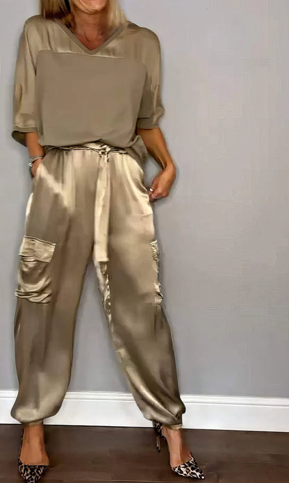 ELEGANT TWO-PIECE SATIN SET WITH BLOUSE AND CARGO PANTS