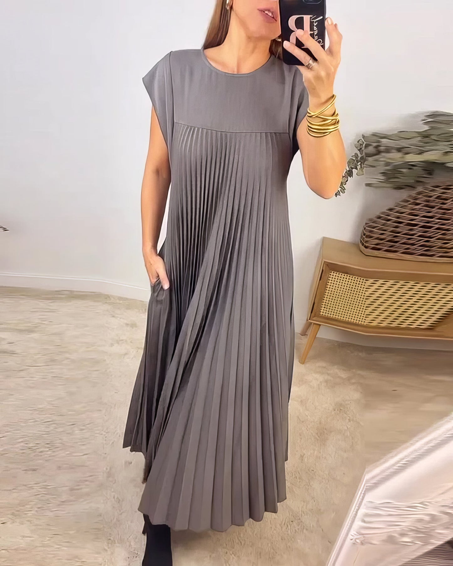 ELEONORA - DRESS WITH PLEATED SLEEVELESS