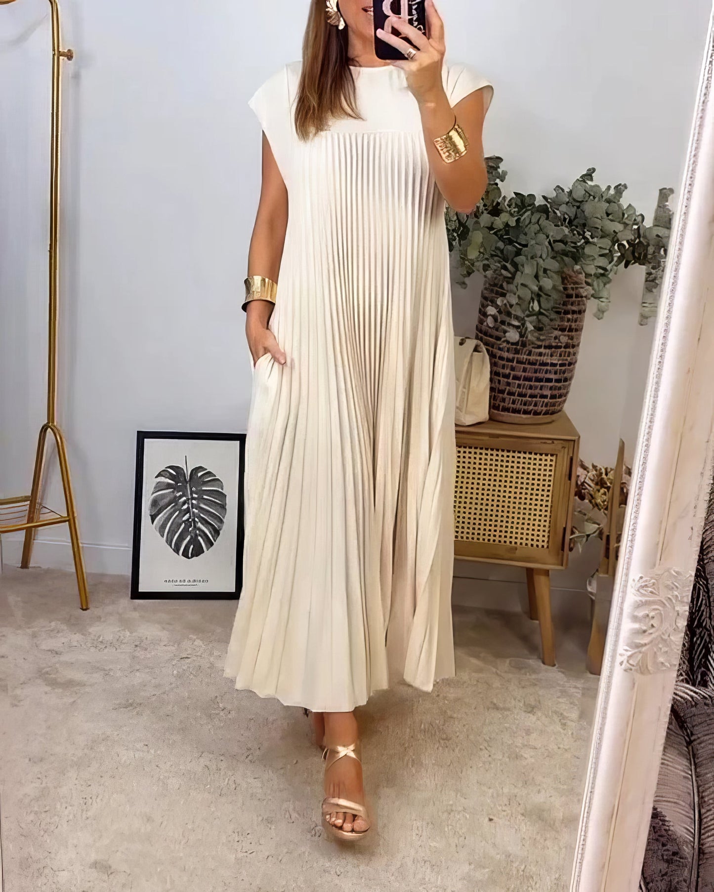 ELEONORA - DRESS WITH PLEATED SLEEVELESS